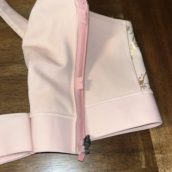 SHEFIT Pink Sports Bra High-Impact Support 4 Luxe - Picture 9 of 14